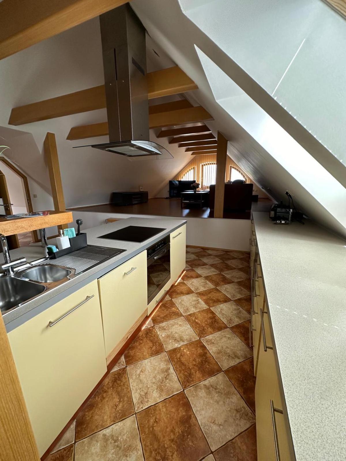 Apartman Lipa Mikulov Buitenkant foto