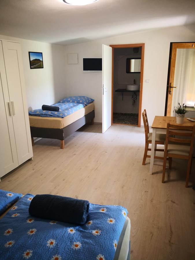 Apartman Lipa Mikulov Buitenkant foto