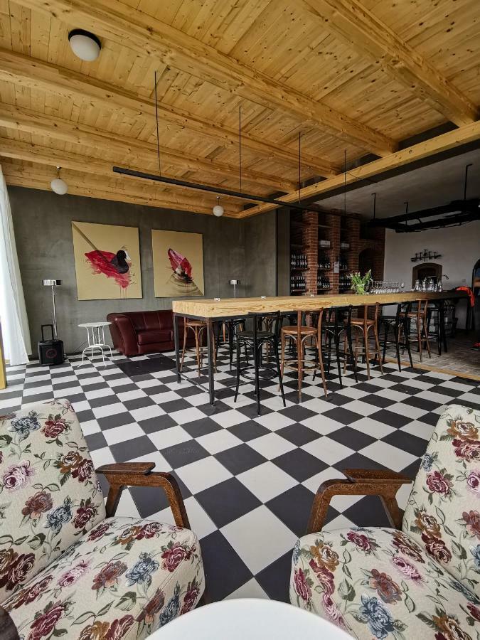 Apartman Lipa Mikulov Kamer foto